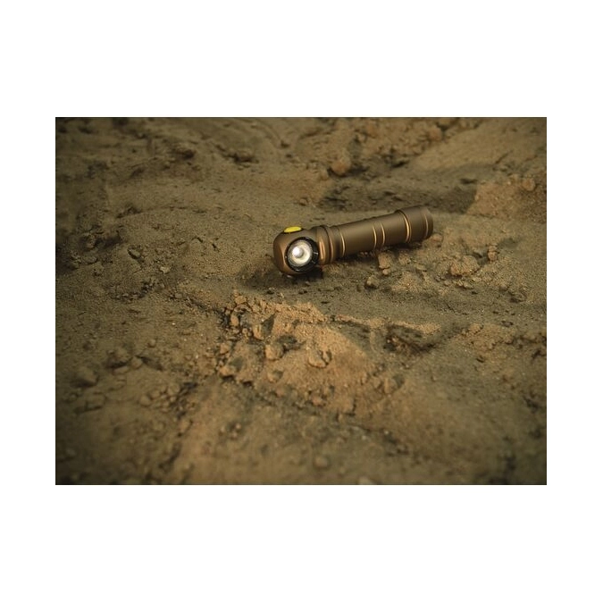 Φακός Armytek Wizard C2 Pro Sand White