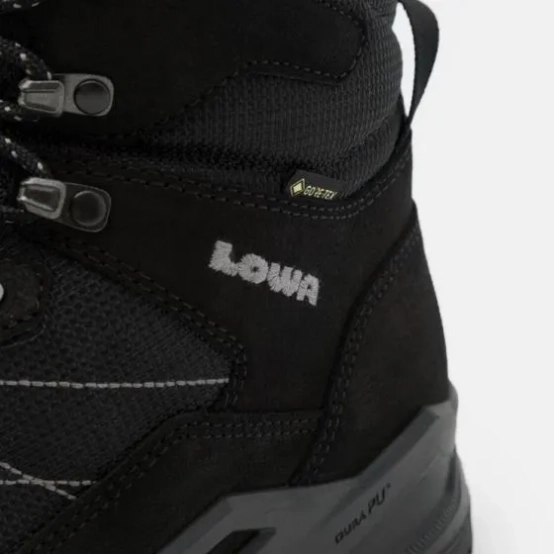 Lowa Taurus Pro GTX Mid Black Boot 2