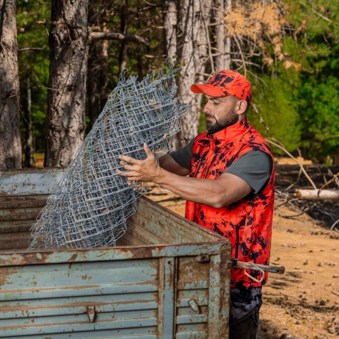 Chameleon Damaran Olive/HV Reversible Fleece Vest – Windblock & Teflon™ Technical Hunting Vest